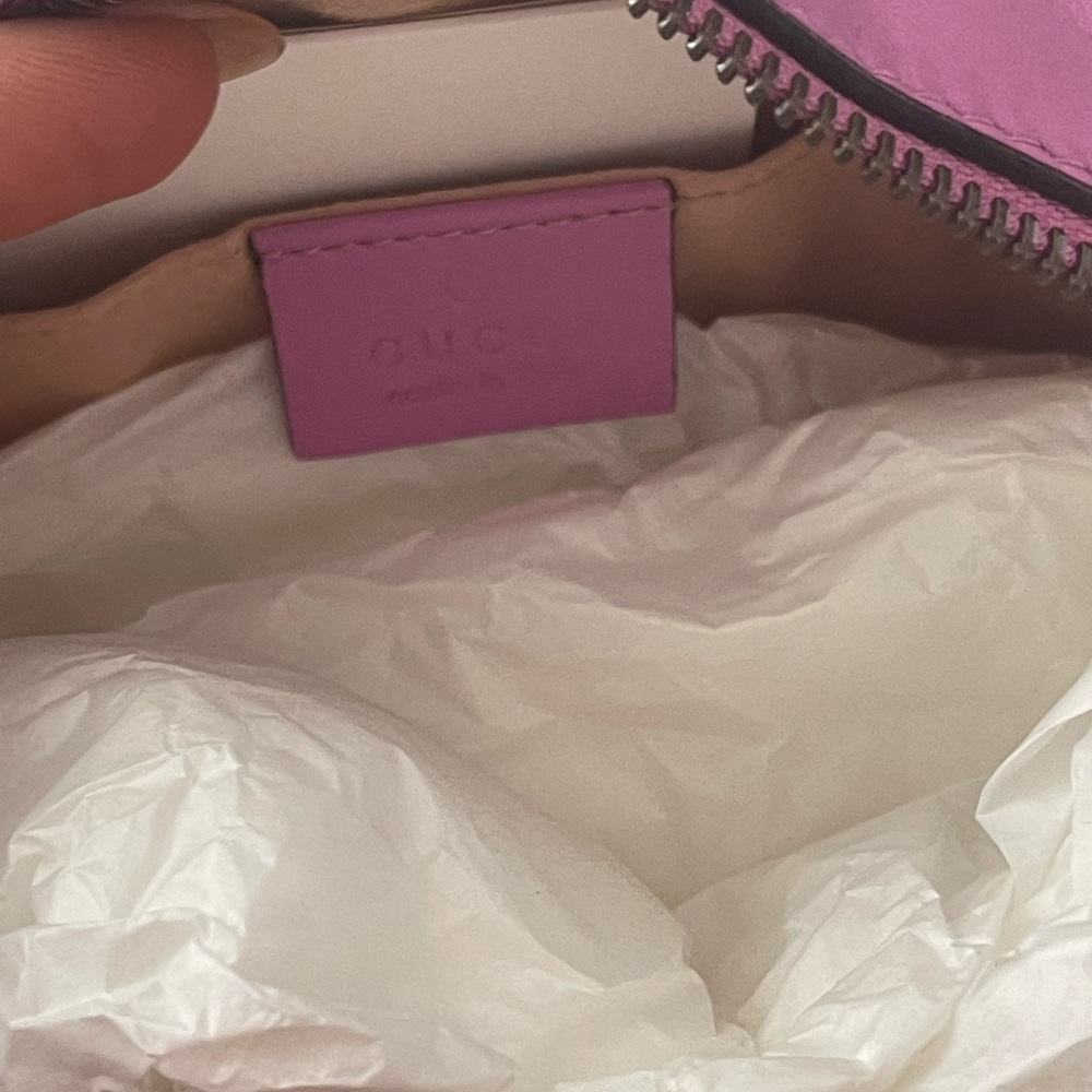 🔥sold🔥GUCCI
Calfskin Matelasse Mini GG Marmont Chain Shoulder Bag Candy Pink - Picture 6 of 7